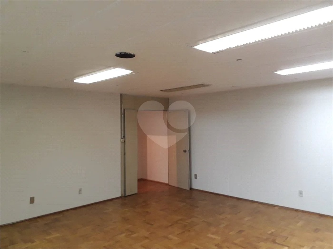 Conjunto Comercial na Av. Paulista, Anexo ao Metrô Brigadeiros