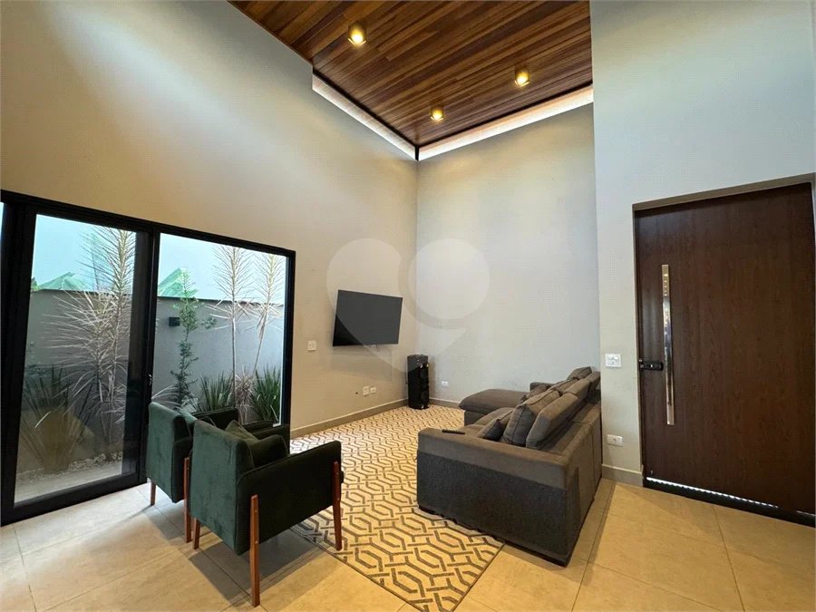 Casa à venda com 3 quartos, sendo 1 suíte,  no condomínio Parque Residencial Damha 2, Piracicaba - SP