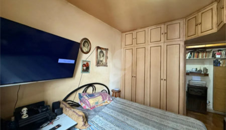 Apartamento à venda com 3 quartos, sendo 1 suíte,  em Mirandópolis, São Paulo, SP
