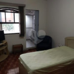 Sobrado à venda com 212 m², 2 quartos (suítes), 3 banheiros e 2 vagas de garagem, em São Caetano do Sul