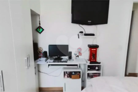 APARTAMENTO 67M² 3DORM (1SUITE) 1VG COM SACADA NO BOM RETIRO