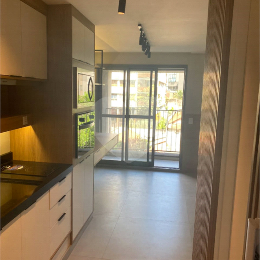 Studio em Cerqueira César com 27m² – 1 Suíte e 1 Vaga