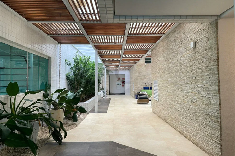 Apartamento à venda ou para alugar com 3 quartos, sendo 1 suíte,  em Riviera de São Lourenço, Bertioga, SP