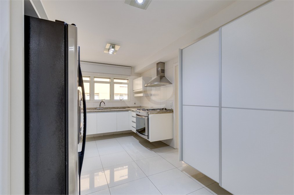 Apartamento para alugar com 4 suítes em Chácara Flora, São Paulo, SP