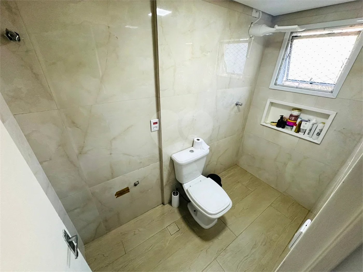 Excelente apartamento à venda na Liberdade