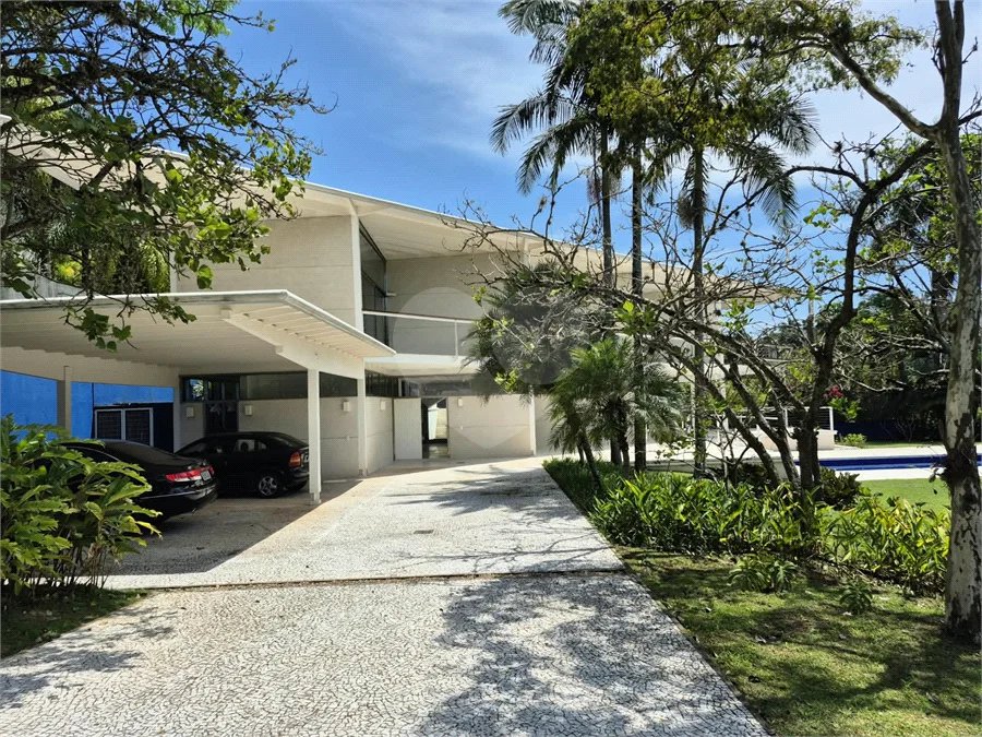 Casa a venda ou locação no Tamboré 1