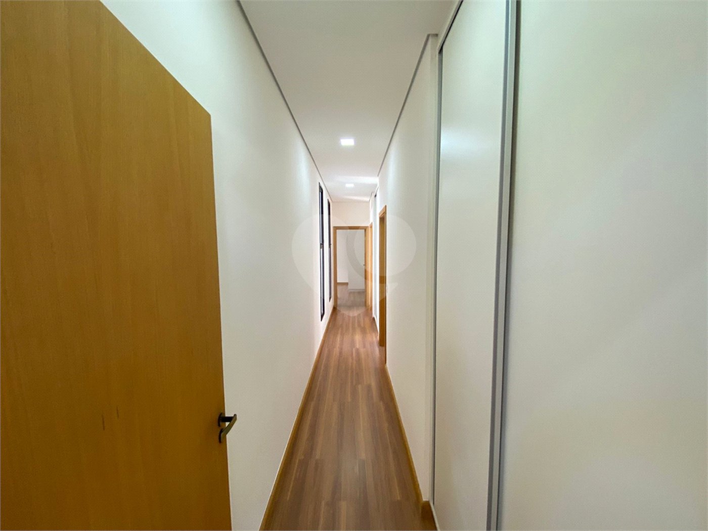 Casa térrea para venda no condomínio Residencial Quebec