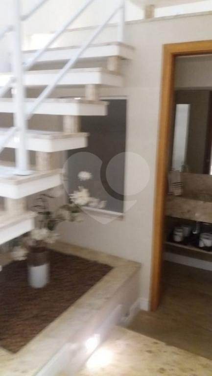 Sobrado à venda no Cambuci, Reformado 300 m2 - 4 Quartos/3 Suítes/ 2 Vagas de garagem