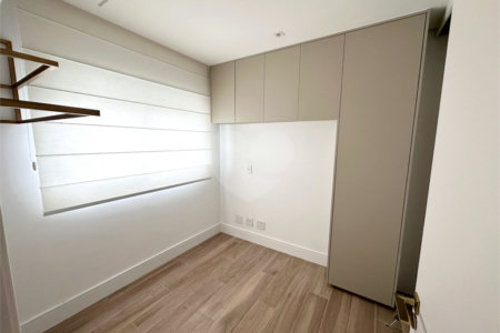 Apartamento de 140 m², 2 dormitórios sendo uma suìte, 3 vagas - Campo Belo/SP.