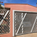 Vende-se excelente casa próxima ao Centro