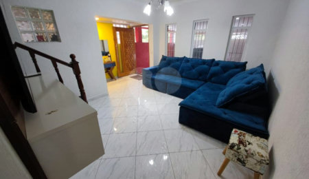 Sobrado à venda com 3 quartos, sendo 1 suíte,  em Chácara Inglesa, São Paulo, SP