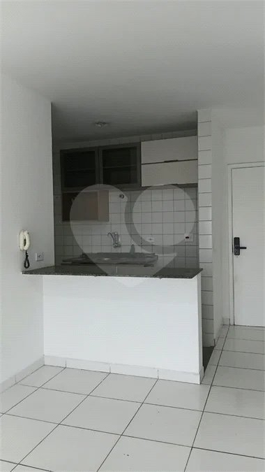 Apartamento 3 DORM, Zona Norte! PISCINA, QUADRA, PLAYGROUND E CHURRASQUEIRA. Portaria 24hs,Vaga coberta,