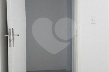 Apartamento com dois dormitórios na Bela Vista