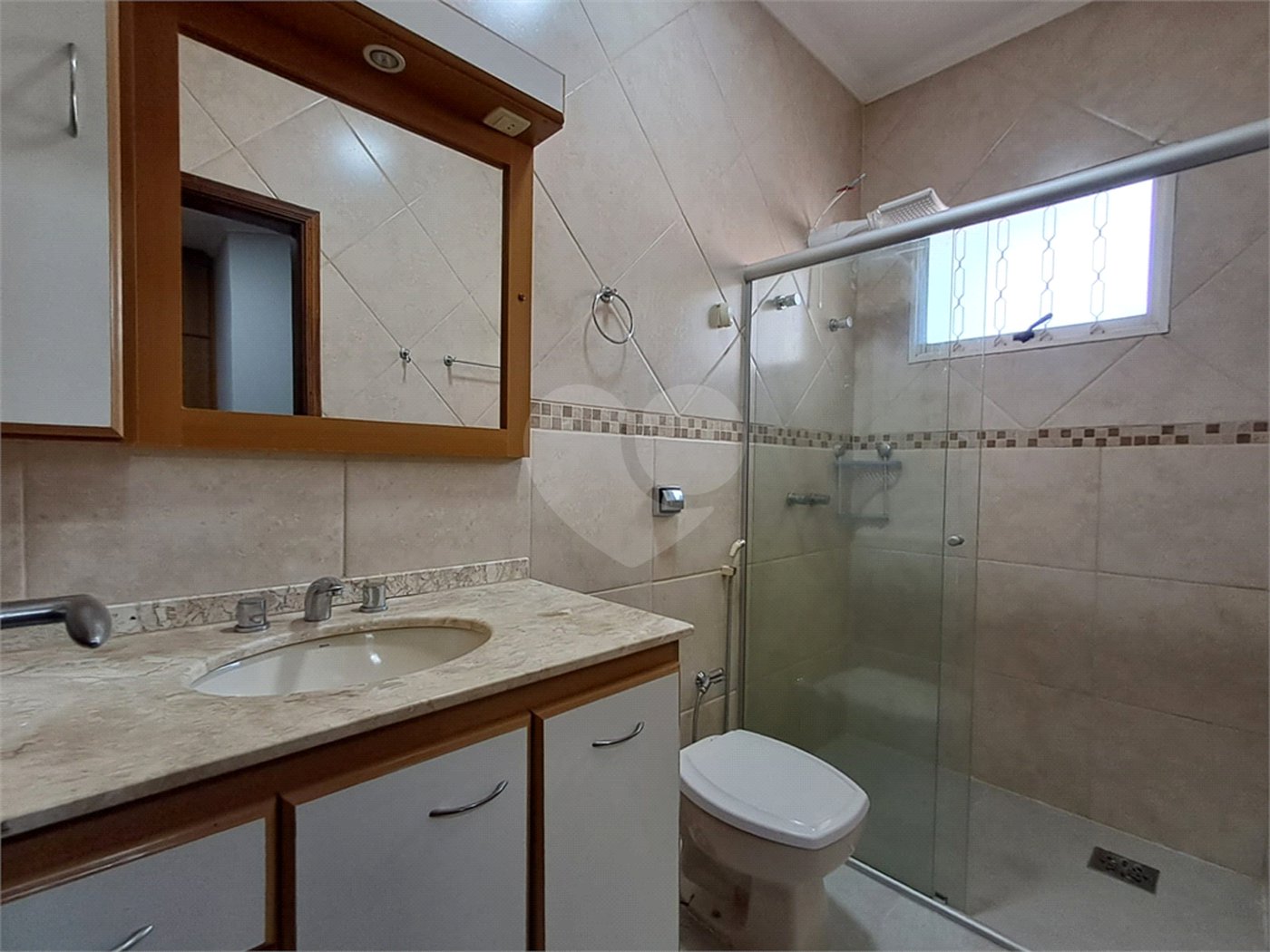 Casa à venda próxima ao SESC com 3 suites
