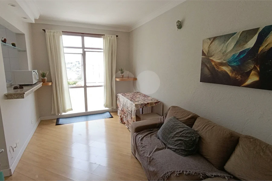 LINDO APARTAMENTO COM 2 QUARTOS NA SANTA CATARINA.