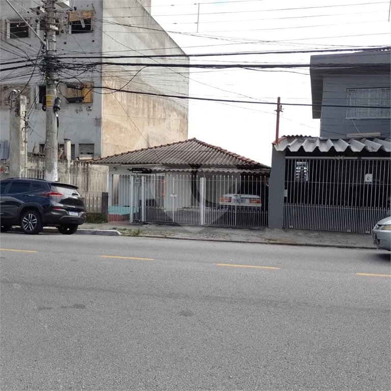 Investidores, Atenção! Terreno de 310m² no Jardim Regina com Excelente Potencial Construtivo à Venda