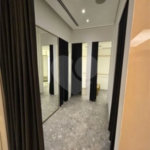 Prédio Comercial com 300m² , 3 pavimentos , refeitório , 2 banheiros , à venda no Brás.