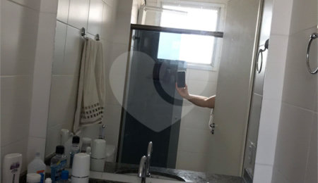 Apartamento à venda com 2 quartos em Vila Marcelino, São Carlos, SP
