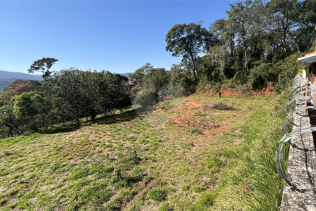 Terreno a Venda com 1000m2 no Jd Estancia Brasil em Atibaia