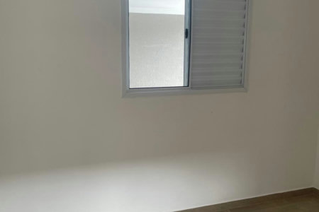 Sobrado à venda com 2 quartos, sendo 1 suíte, em Jardim Princesa, Praia Grande - SP