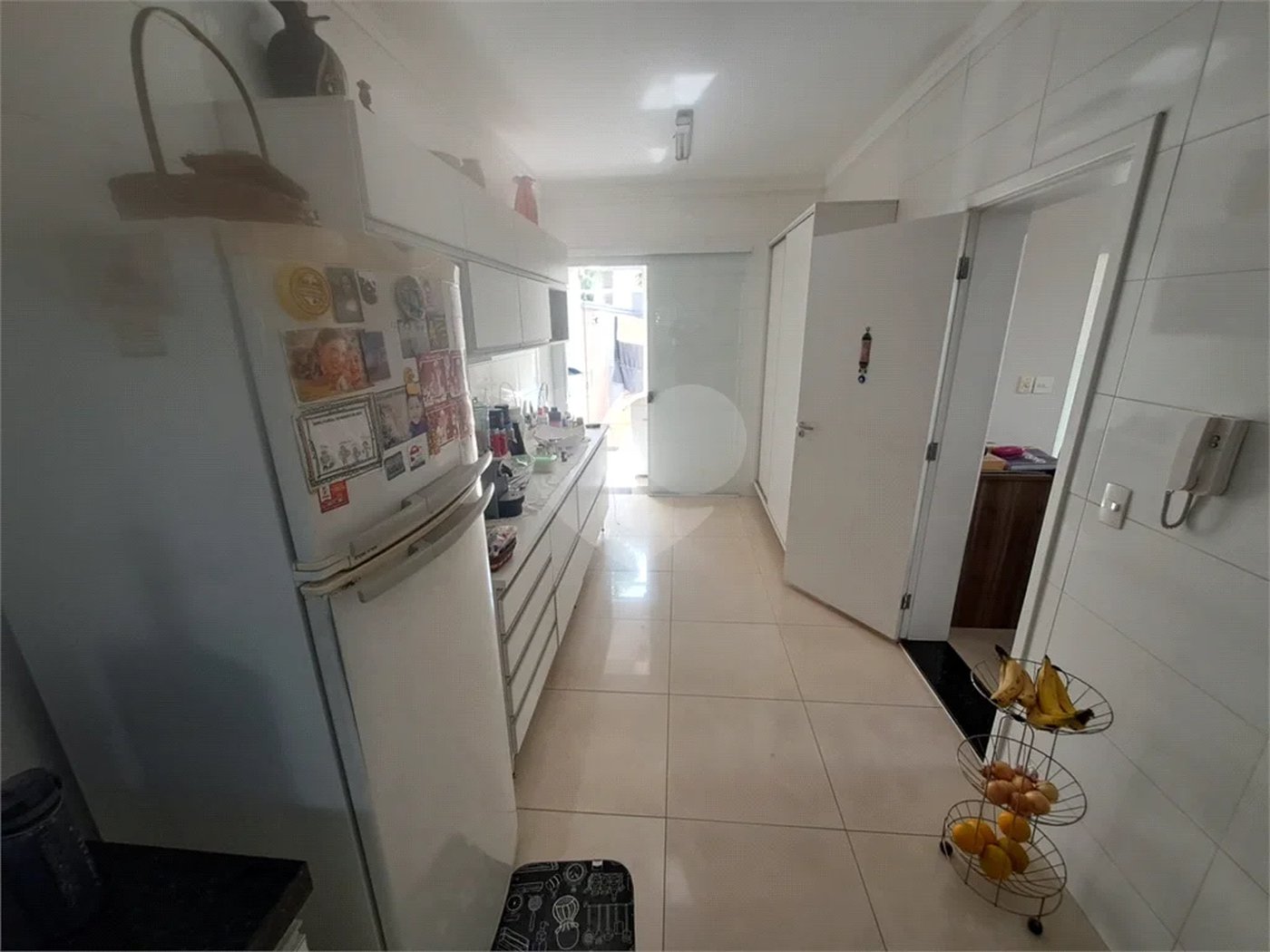 Linda Casa 3 dormitórios com piscina - R$ 950.000,00