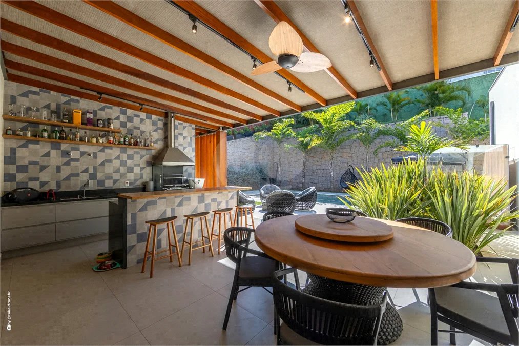 Casa à venda no condomínio Vinhas da Vista Alegre - Lado Sede, Vinhedo - SP