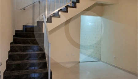 Sobrado à venda com 4 quartos em Jardim Vila Formosa, São Paulo, SP