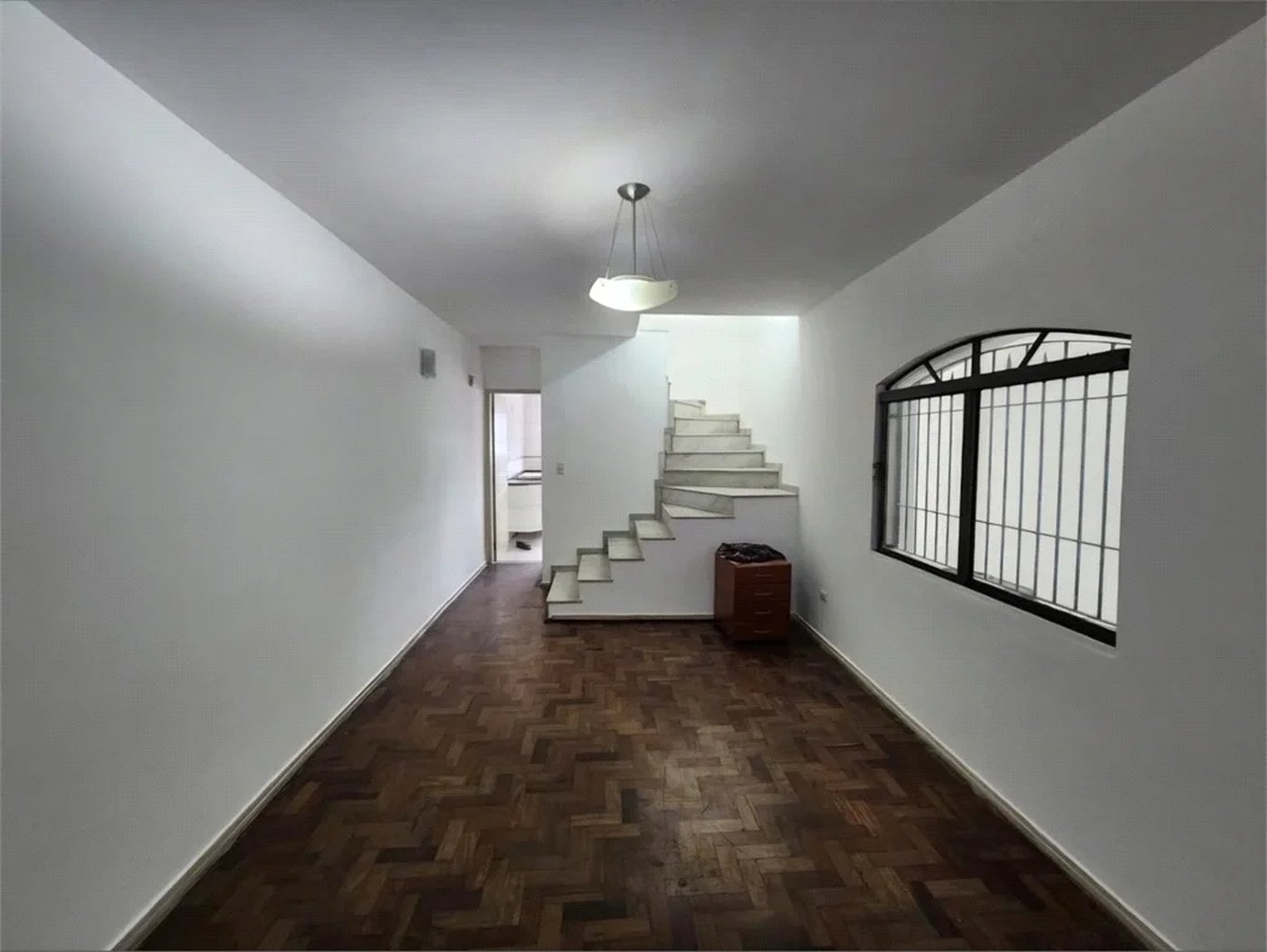 Casa à venda com 3 quartos, sendo 1 suíte,  em Jardim Celeste, São Paulo, SP