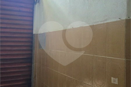 Oportunidade no Centro de Atibaia/SP. SALÃO COMERCIAL 42 M².