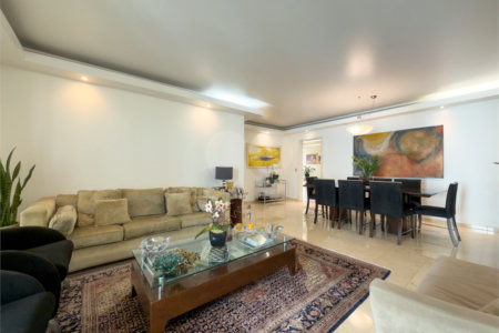 Apartamento com 190 metros 3 suítes 4 vagas de garagem