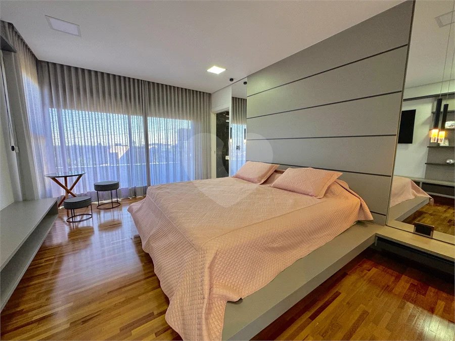 Casa à venda ou para alugar com 4 suítes no condomínio Campo de Toscana, Vinhedo - SP