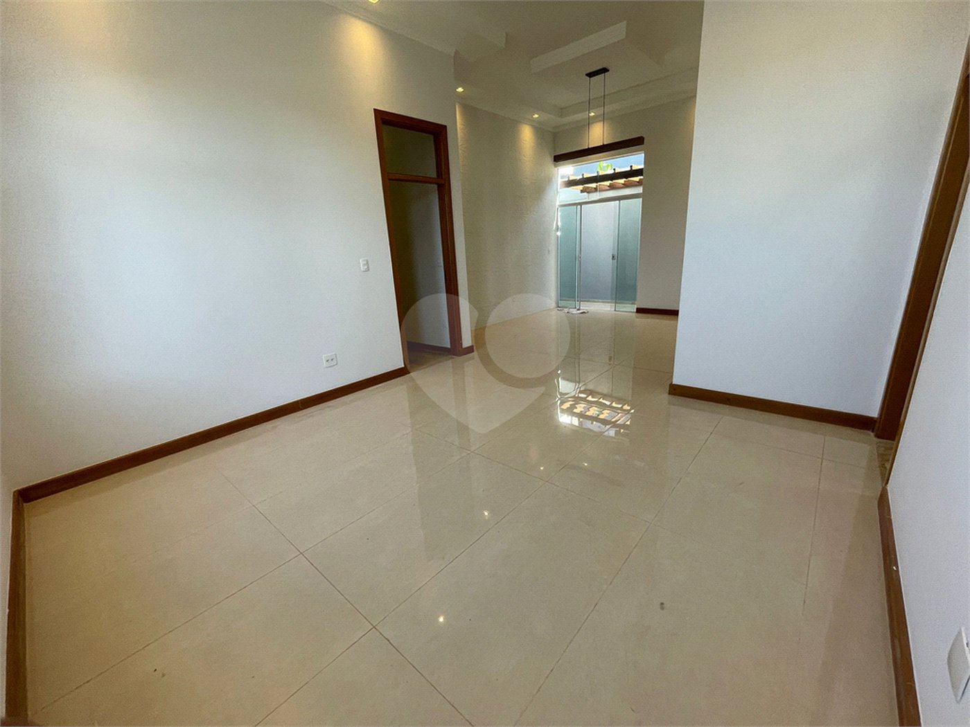 Casa Térrea à Venda no Parque Faber III – Conforto e Elegância