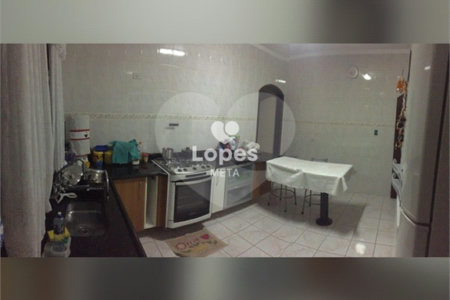 SOBRADO A VENDA, BAIRRO PARQUE DOS IPÊS, 3 DORMITORIOS 1 SENDO SUITE, 2 VAGAS DE GARAGEM, SJC/SP