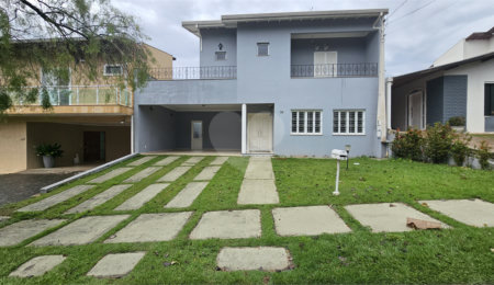 Casa à venda ou para alugar com 4 quartos, sendo 2 suítes,  no condomínio Portal de Itaici, Indaiatuba - SP