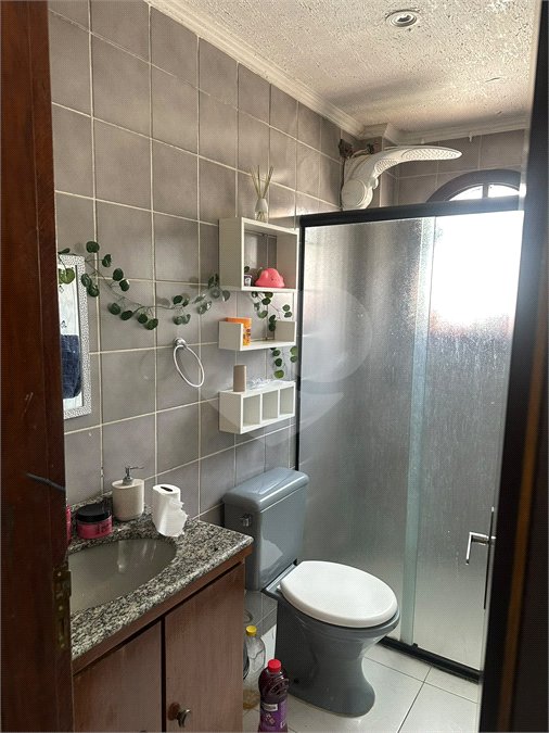 Sobrado com 4 Quartos à venda, 250m² - Jardim Líbano