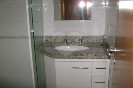APARTAMENTO PARA LOCAÇÃO NA VILA LEOPOLDINA COM 03 DORM 1 SUITE E 02 VAGAS DE GARAGEM