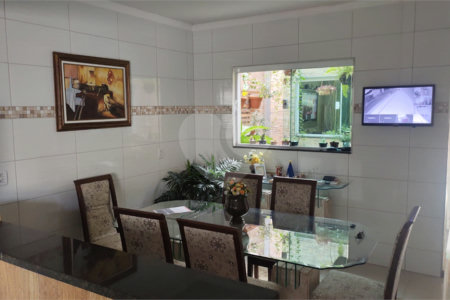 casa com area de lazer a venda