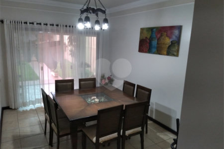 Casa/Sobrado para venda na Vila Prado