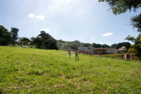 Terreno de 2353m² a venda no Morada das Fontes, Itatiba-SP