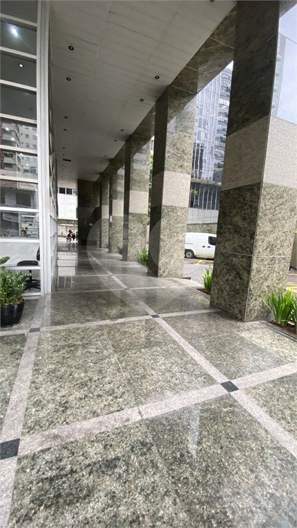 Sala comercial Alameda Santos