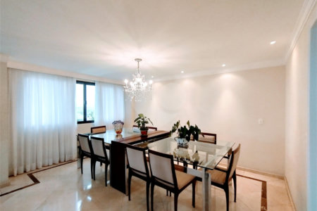 Apartamento para venda na Mooca com 4 suítes, 5 vagas. Condomínio Europa Cicero.