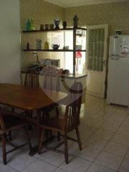 Sobrado Isolado à venda na Saúde- 160 m2 - 3 Suites/2 Vagas na garagem