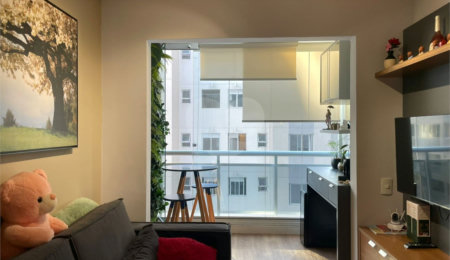 Apartamento à venda com 3 quartos, sendo 1 suíte,  em Brás, São Paulo, SP