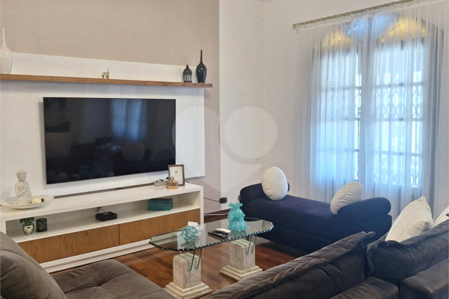 Casa Térrea, Jardim Franca porteira fechada. Impecavel!