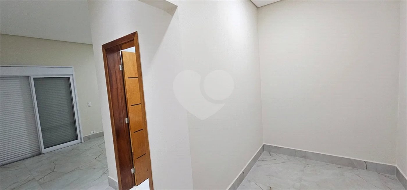 Casa à venda com 3 Suítes em Condomínio - Piracicaba/SP