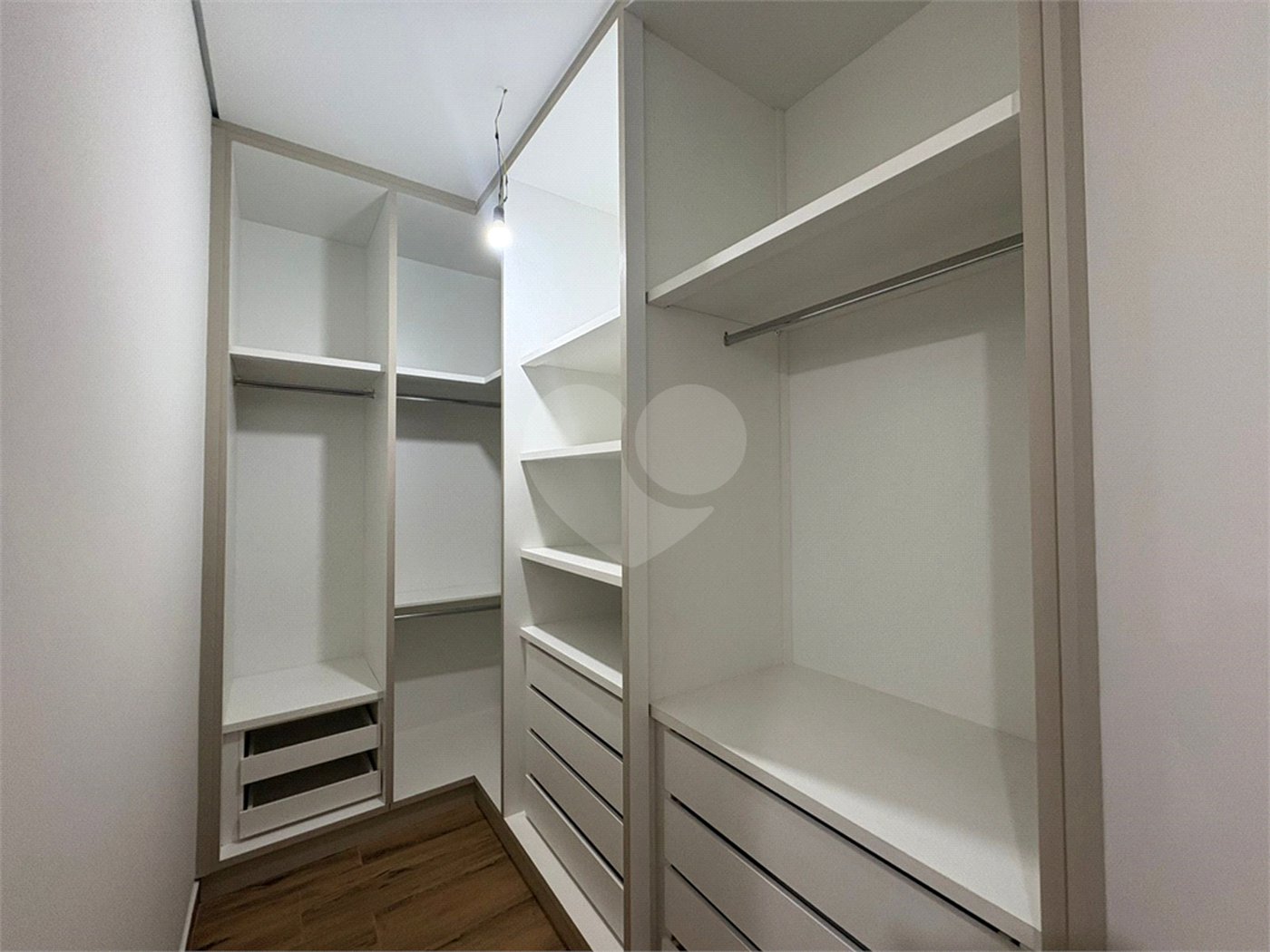 – CONDOMINIO FABER 4