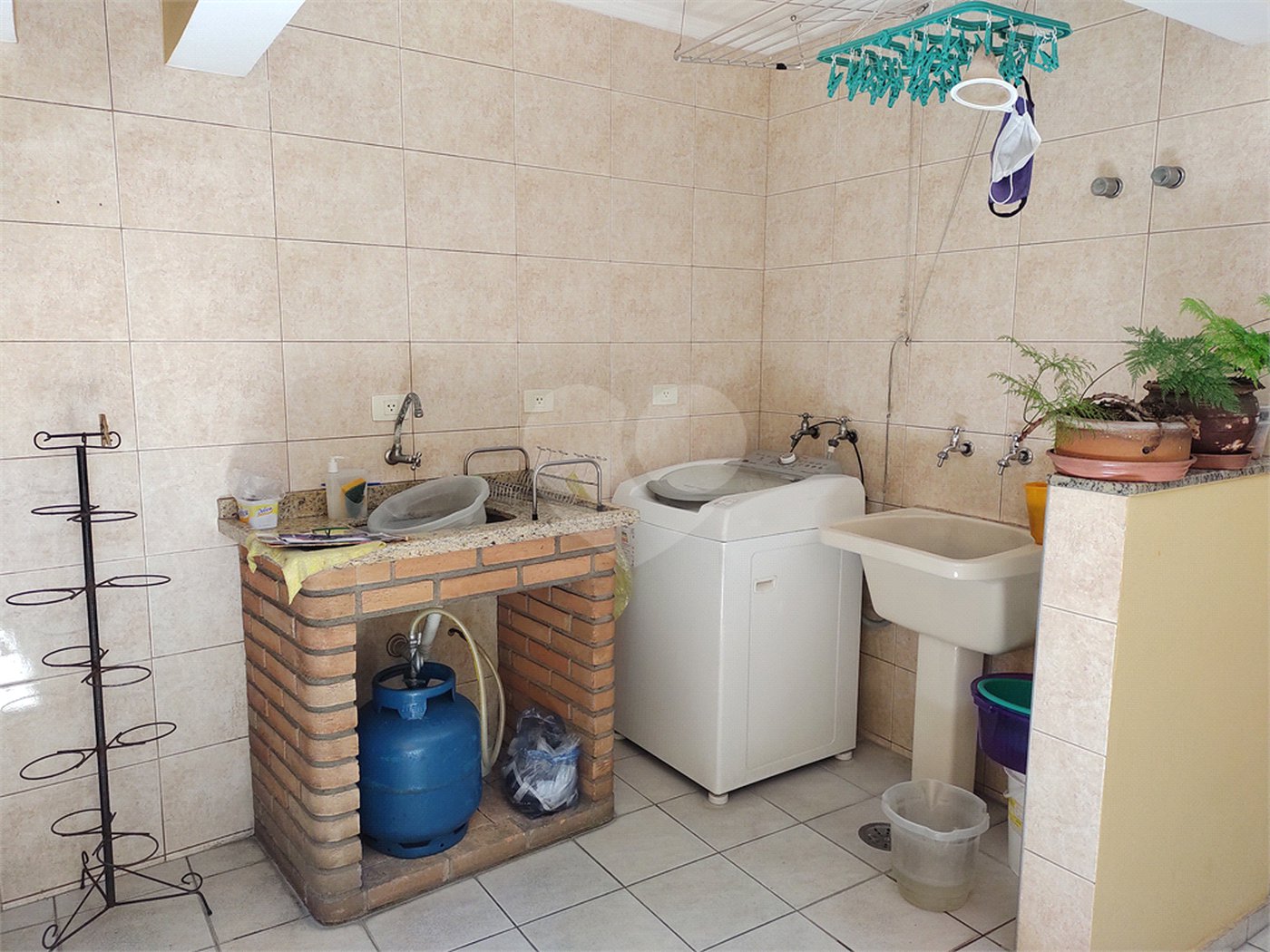 Sobrado à venda com 3 quartos, sendo 1 suíte, em Vila Mascote, São Paulo, SP