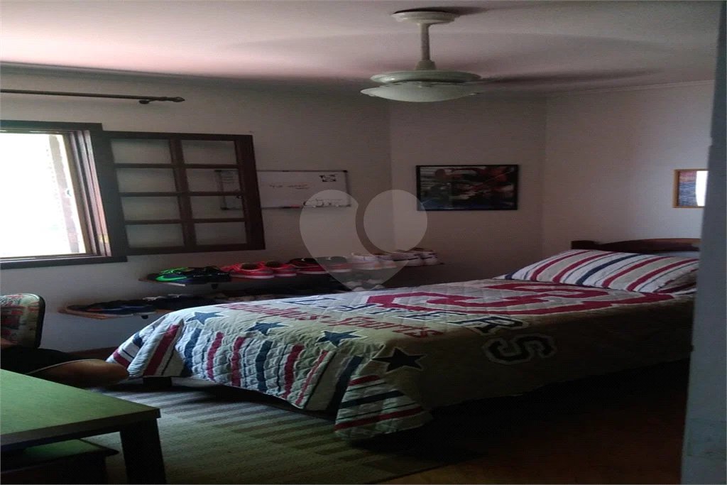 Sobrado no Tremembé, com 3 dormitórios e 3 vagas na Zona Norte - SP