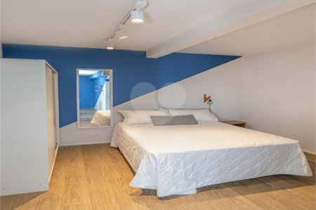 Excelente oportunidade para reformar e ficar com o apartamento dos seus sonhos!