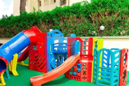 Apartamento à venda no Mandaqui com 3 dormitórios, sendo 1 suíte, sala ampla e bem distribuída, cozinha, 2 banheiros e área de serviço. O imóvel conta ainda com 1 vaga de garagem.